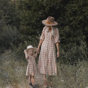 NWT Rylee and Cru Lily dress in cinnamon.